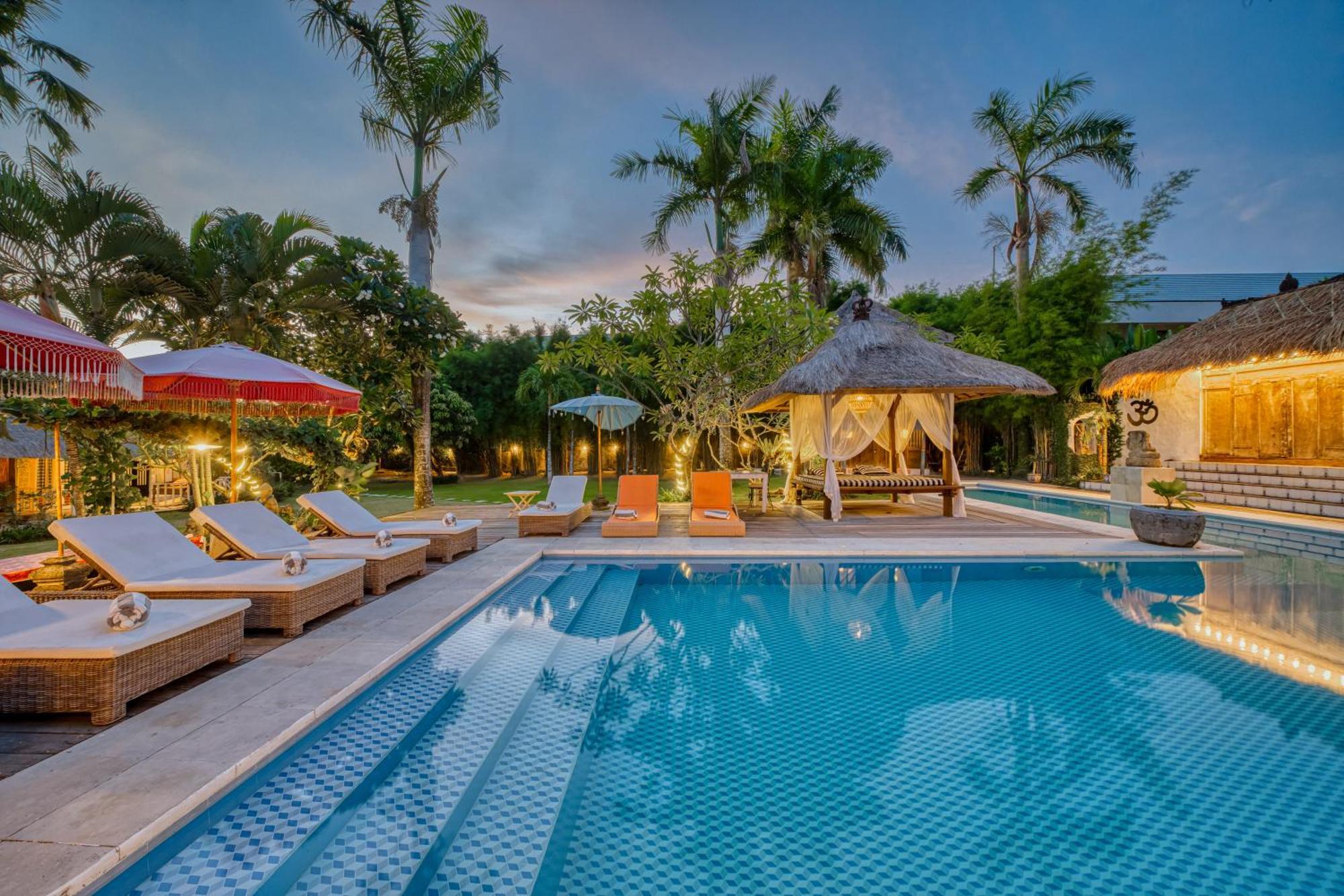 Villa Kalis, 10 Bedroom Family And Group Villa Seminyak Zewnętrze zdjęcie