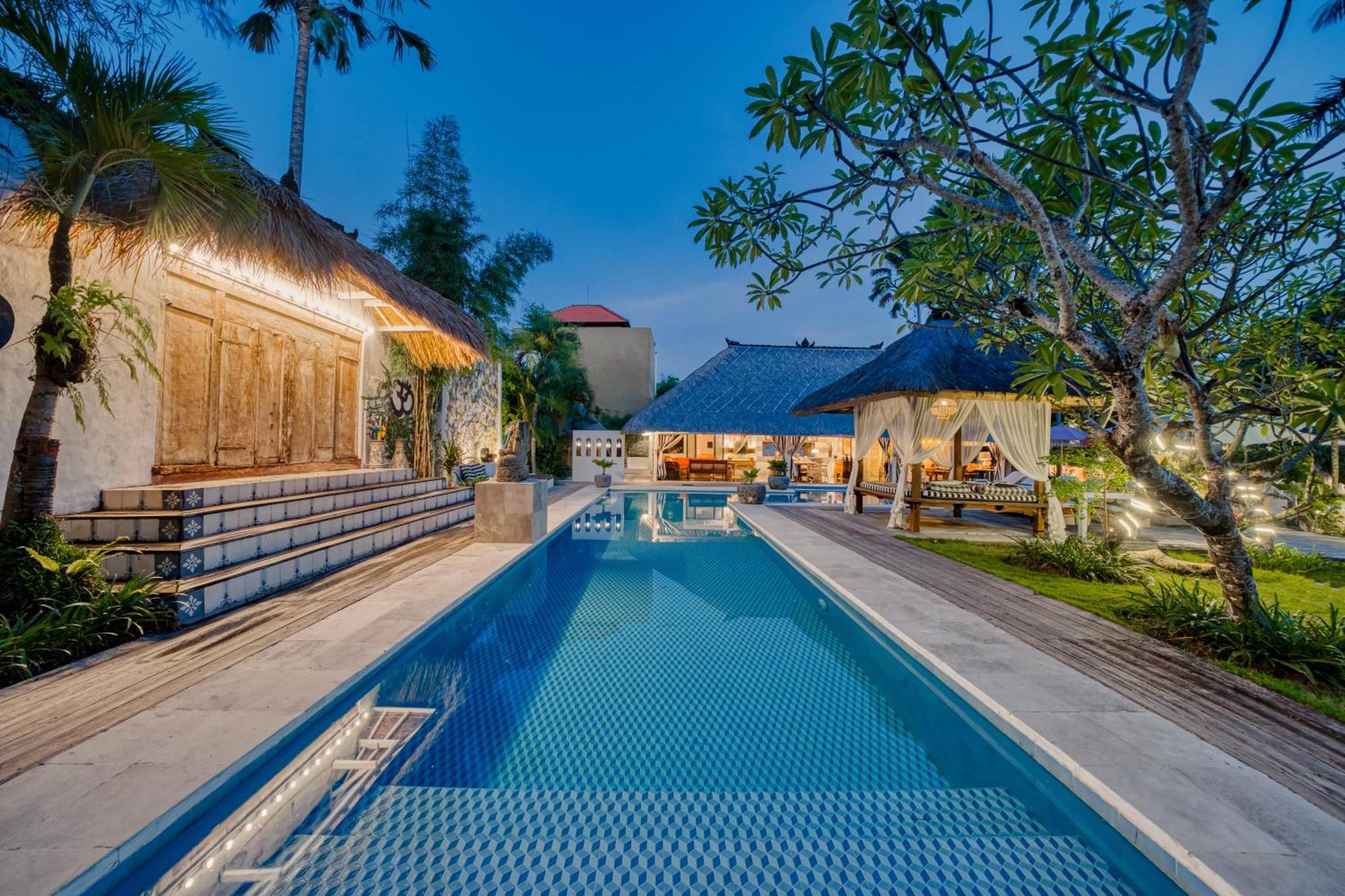 Villa Kalis, 10 Bedroom Family And Group Villa Seminyak Zewnętrze zdjęcie