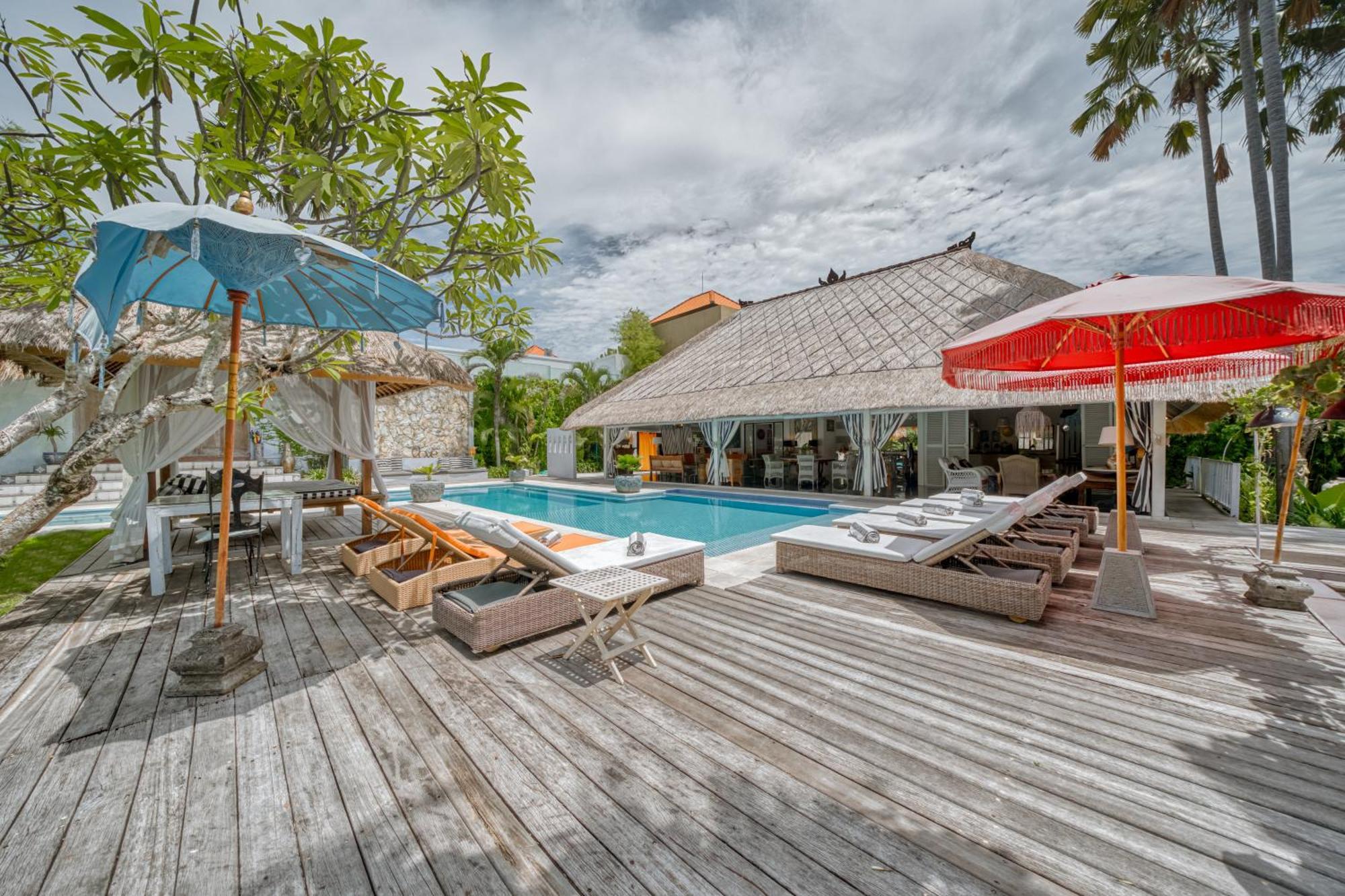 Villa Kalis, 10 Bedroom Family And Group Villa Seminyak Zewnętrze zdjęcie