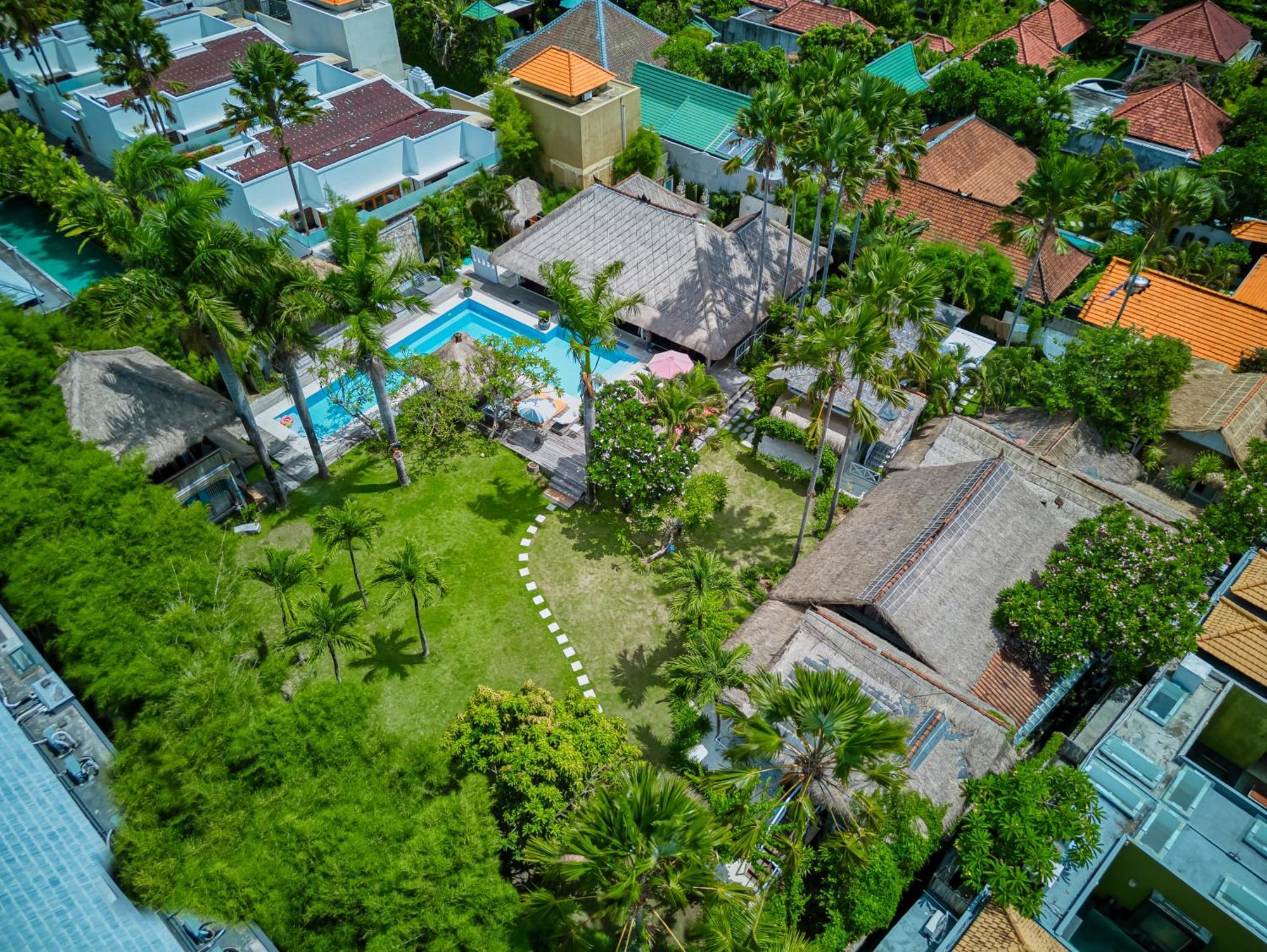 Villa Kalis, 10 Bedroom Family And Group Villa Seminyak Zewnętrze zdjęcie